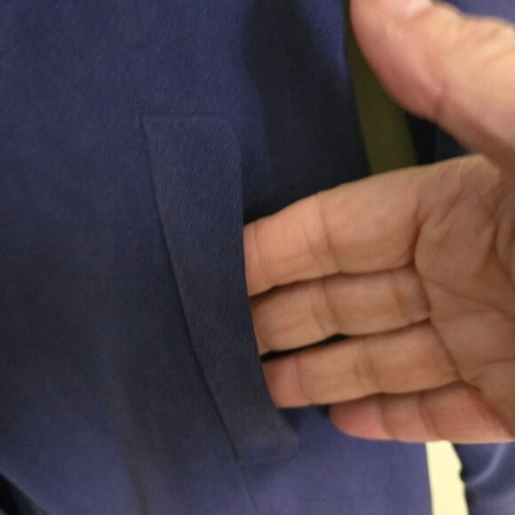 Hugo Buscati Collection 100% Silk Deep Purple 3 Button Blazer Size 2 - Picture 4 of 5